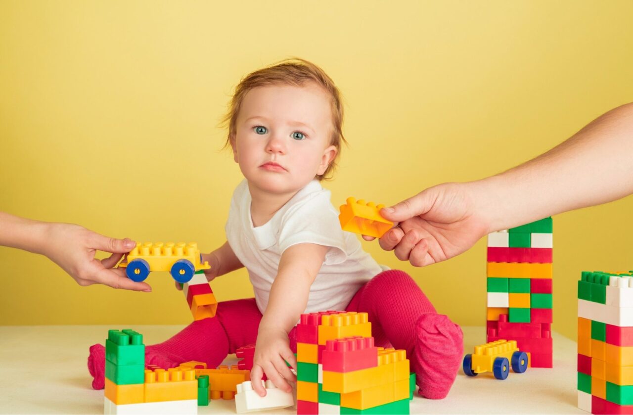 بهترین اسباب بازی فکری برای کودکان 3 ساله ،اسباب بازی مناسب کودک 3 ساله چیست؟