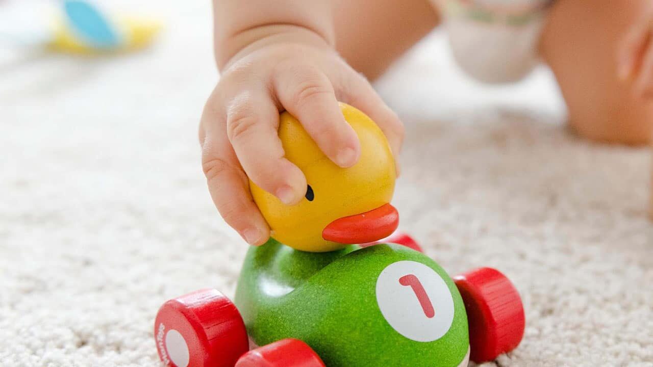 اسباب بازی مناسب سن کودکان از نظر متخصصین چیست؟ 17