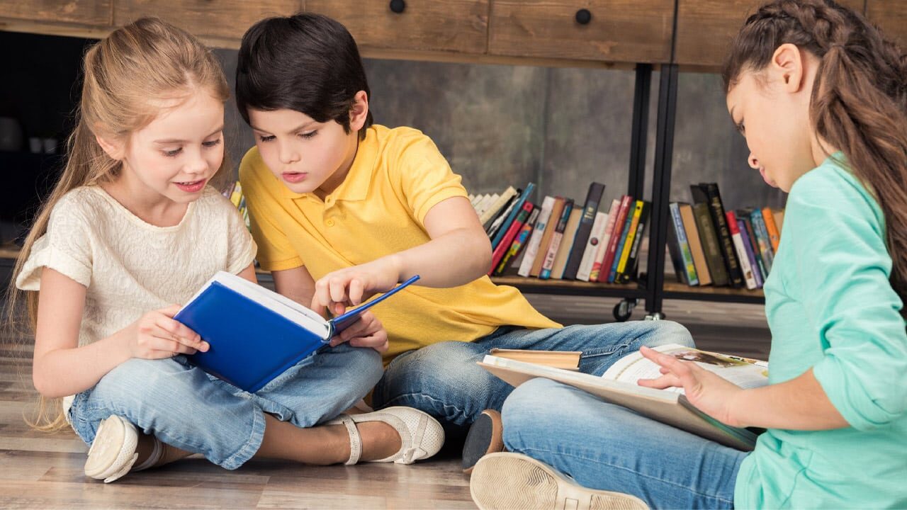راهکارهای جذاب برای ترغیب کودکان به خواندن کتاب های کودک 5